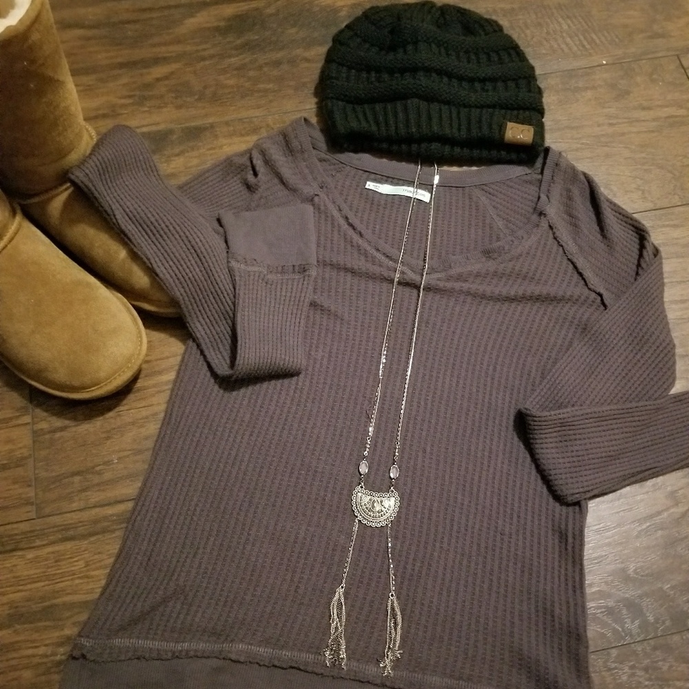 Lightweight thermal top
